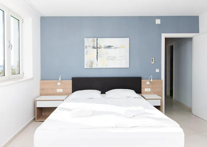 The Garden Palace Umag By Locap Group